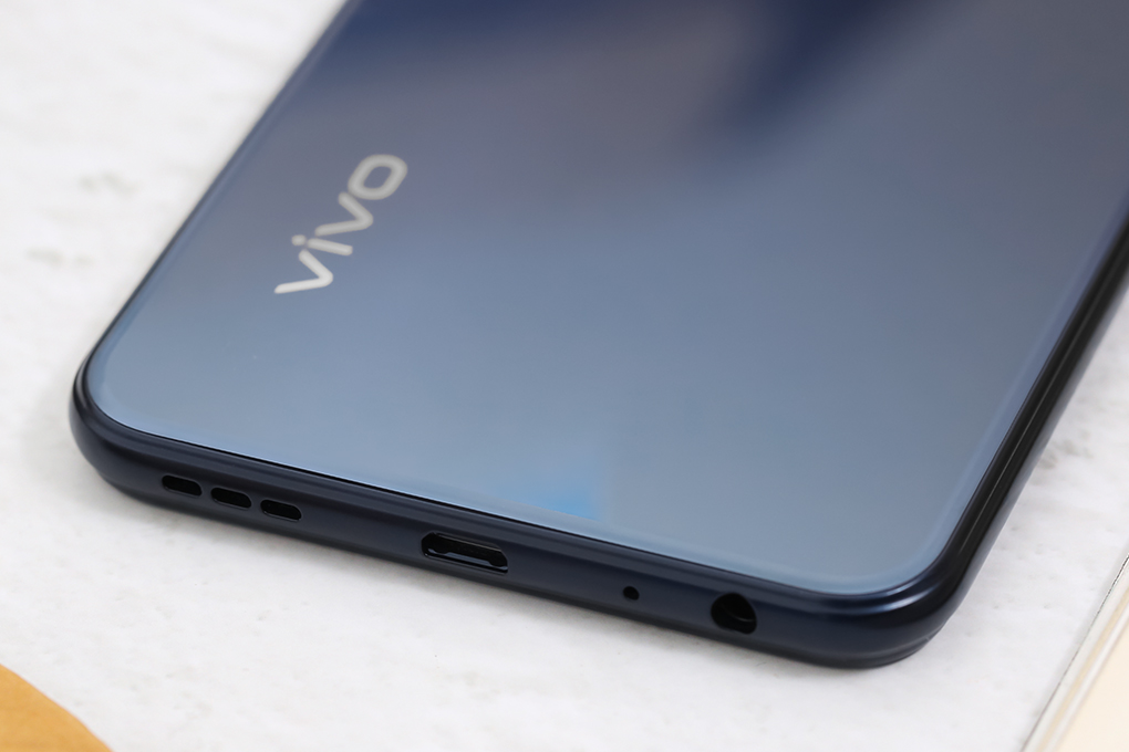 Điện thoại Vivo Y12s (4GB/128GB) Màu Đen