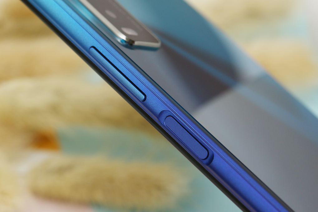Điện thoại Vivo Y20 (2021) Màu Xanh Dương