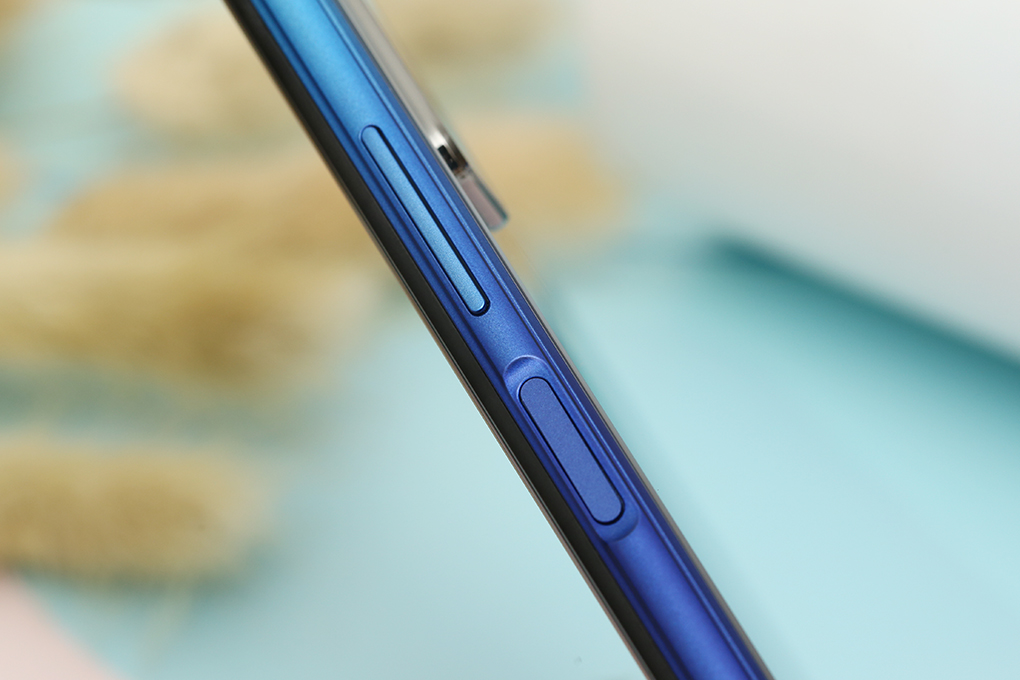 Điện thoại Vivo Y20 (2021) Màu Xanh Dương