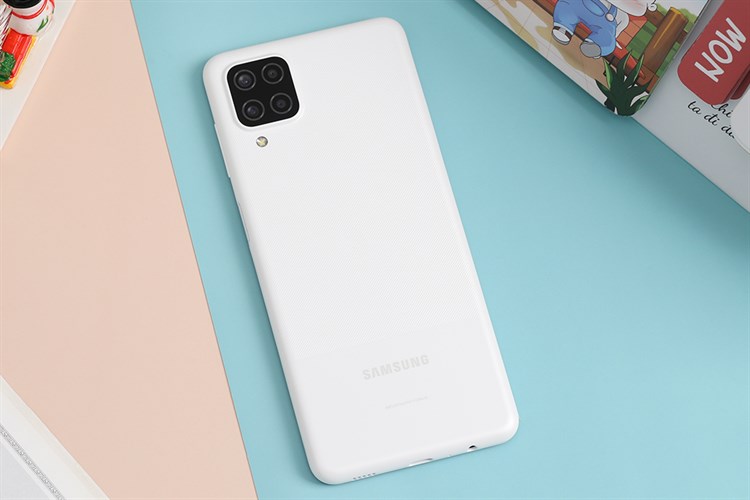 Điện thoại Samsung Galaxy A12 6GB