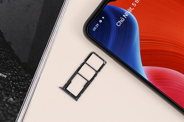 Điện thoại realme C20 Màu Xám