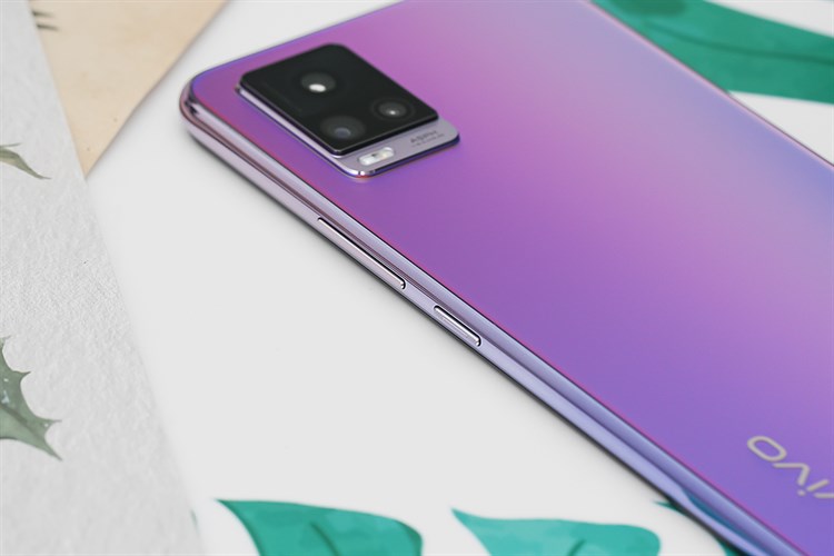 Điện thoại Vivo V20 (2021) Màu Xanh hồng