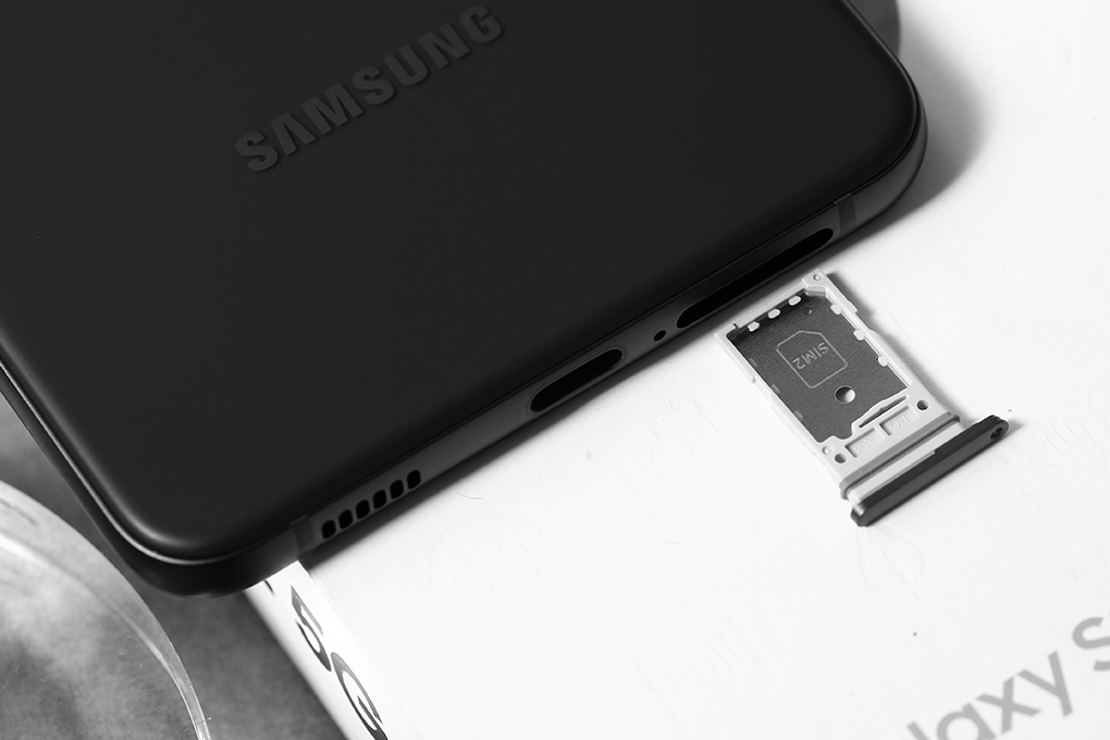Điện thoại Samsung Galaxy S21 FE 5G (8GB/128GB) Màu Xám