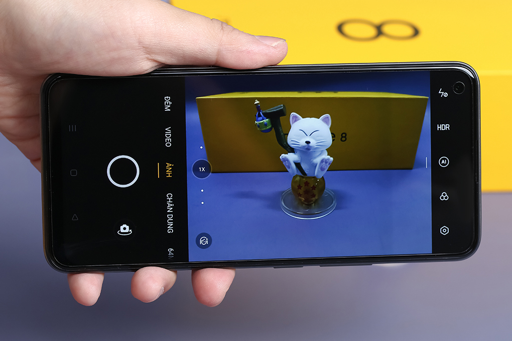 Điện thoại realme 8 Màu Đen