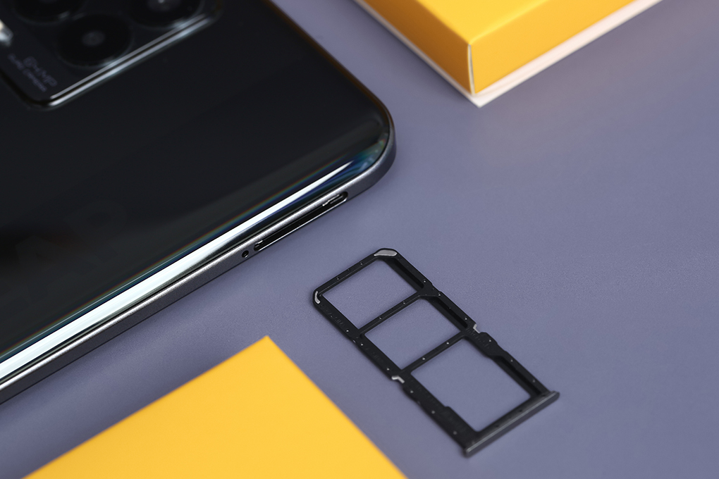 Điện thoại realme 8 Màu Đen