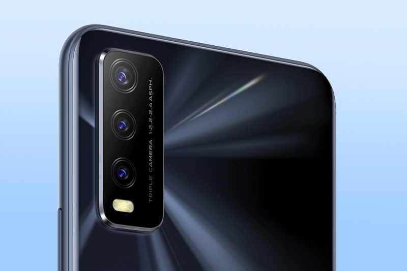 Vivo Y20G | Cụm camera thiết kế trong khung chữ nhật ấn tượng