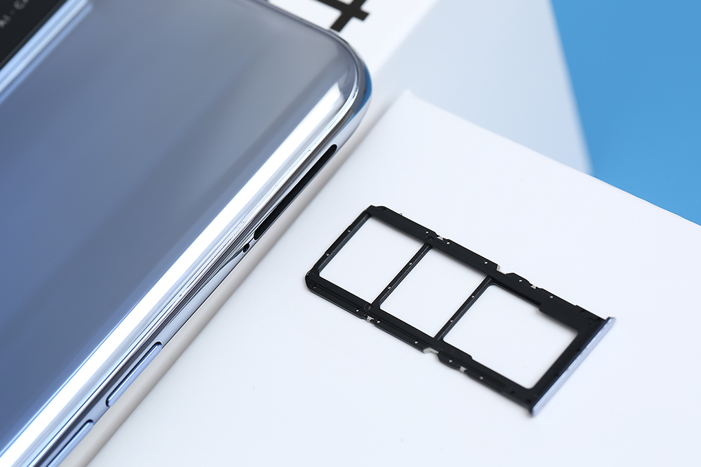 Điện thoại OPPO A74 Màu Xanh Dương