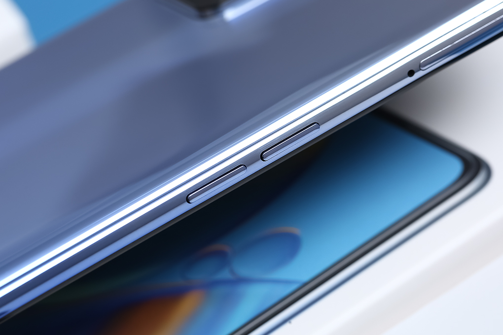 Điện thoại OPPO A74 Màu Xanh Dương