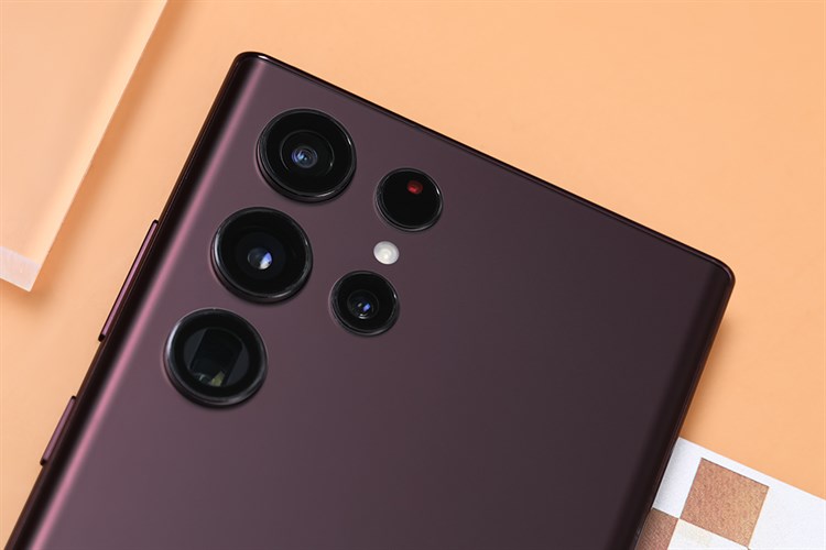 Điện thoại Samsung Galaxy S22 Ultra 5G 128GB Màu Đỏ đô