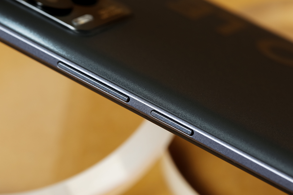 Điện thoại realme 8 Pro Màu Đen