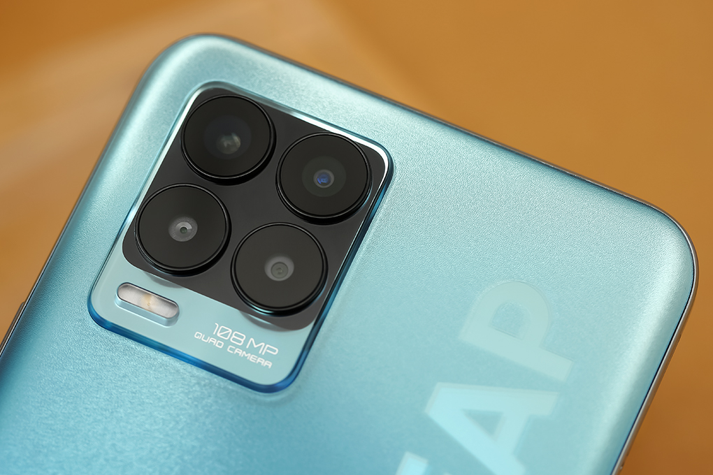 Điện thoại realme 8 Pro Màu Xanh Dương
