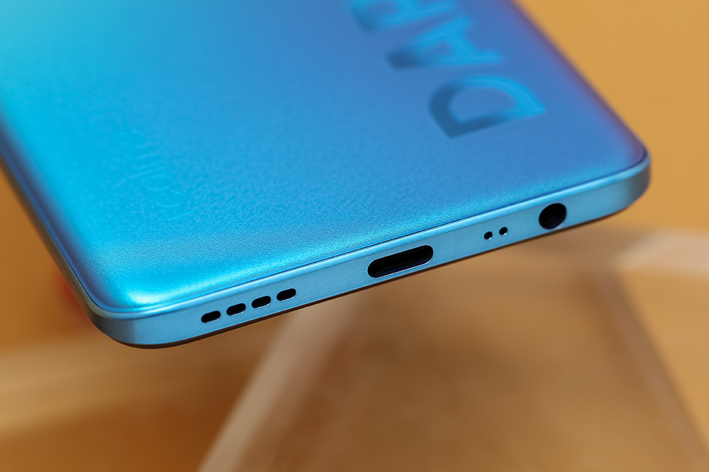 Điện thoại realme 8 Pro Màu Xanh Dương