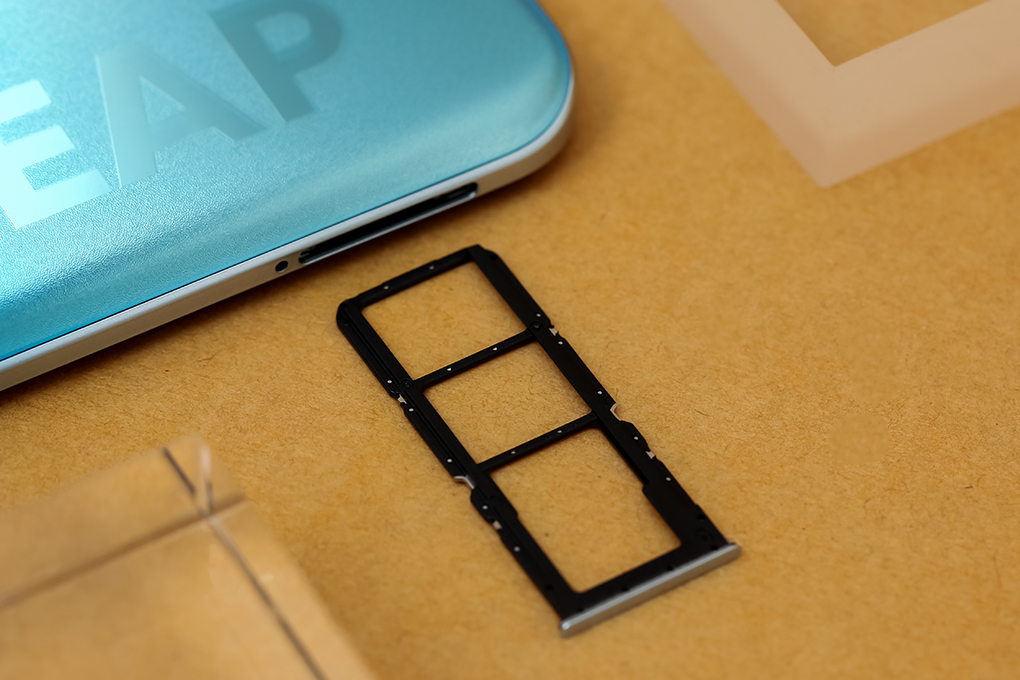 Điện thoại realme 8 Pro Màu Xanh Dương