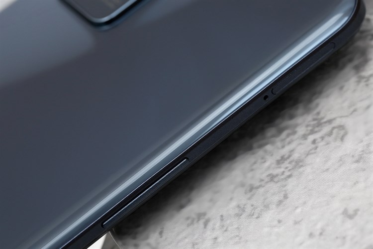 Điện thoại realme 8 5G