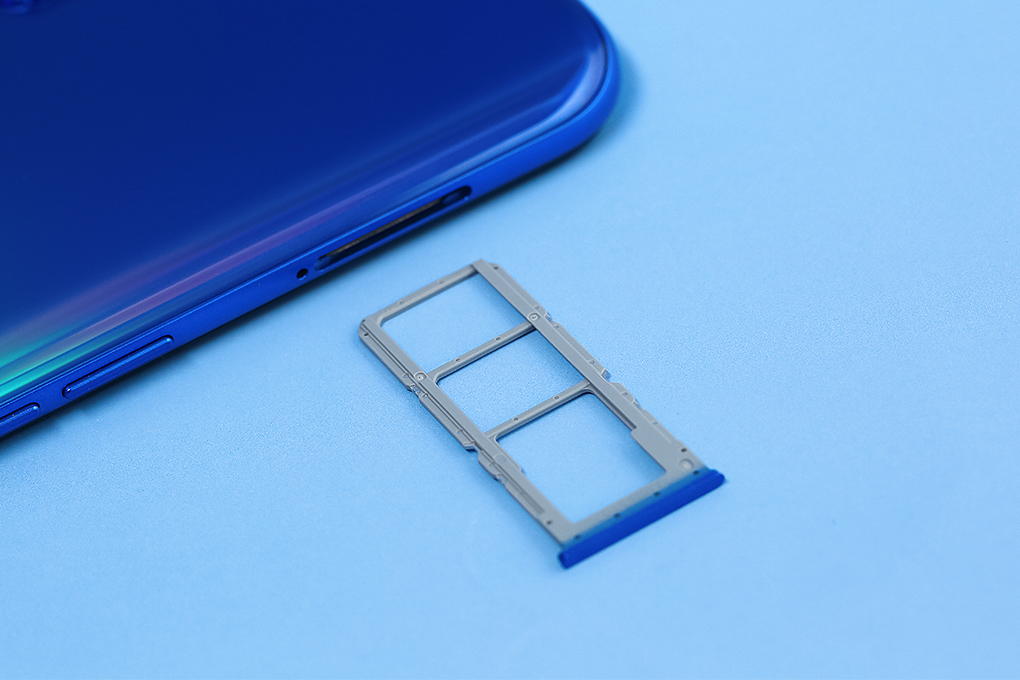 Điện thoại OPPO A54