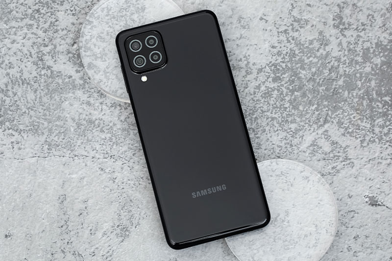 Điện thoại Samsung Galaxy A22 4G | Thiết kế mặt lưng