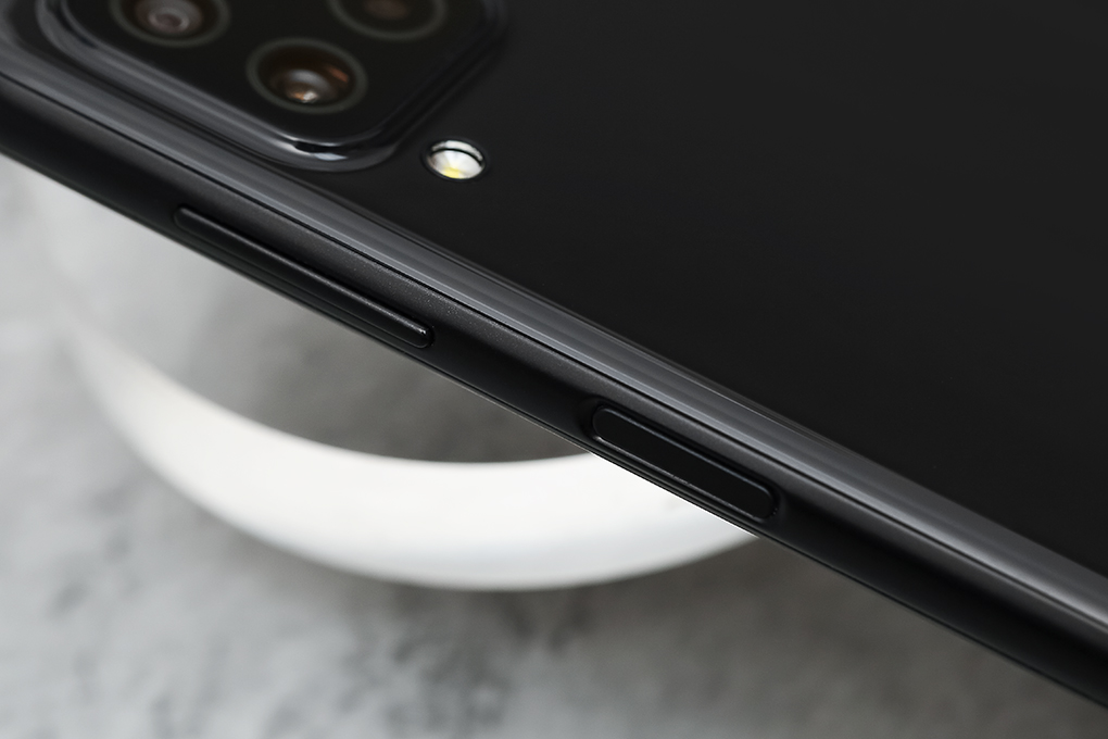 Điện thoại Samsung Galaxy A22