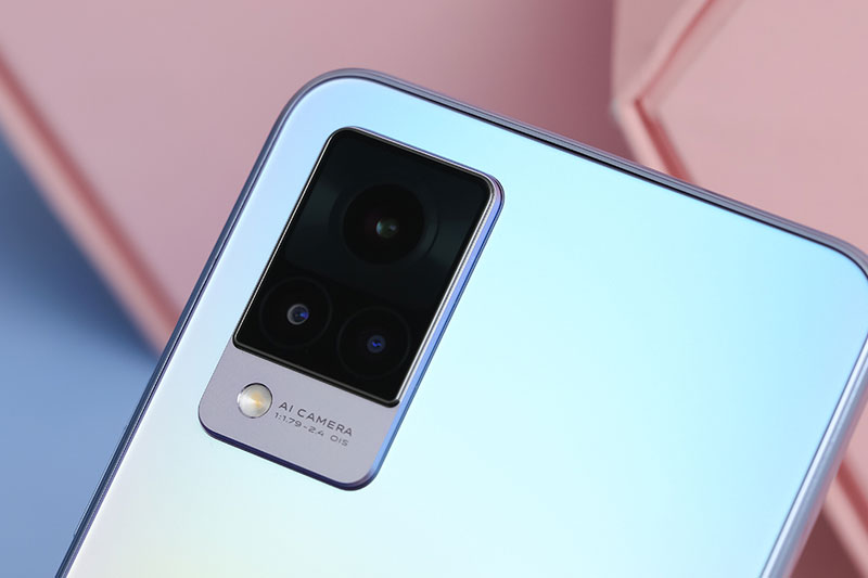 Vivo V21 5G | Cụm camera sau