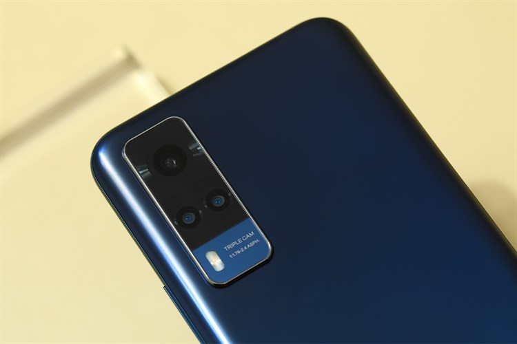 Điện thoại Vivo Y53s Màu Đen