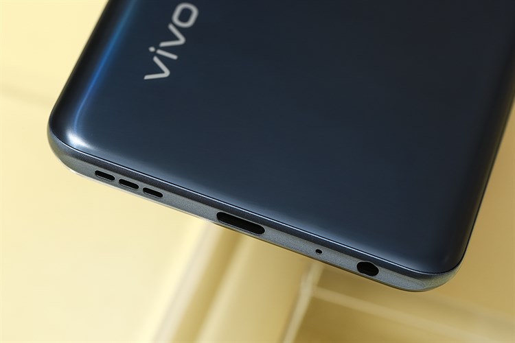 Điện thoại Vivo Y53s Màu Đen