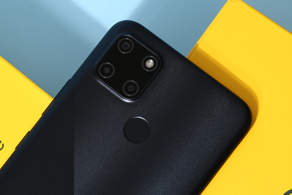Điện thoại realme C21Y 3GB Màu Đen