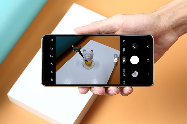 Điện thoại Samsung Galaxy A53 5G 128GB