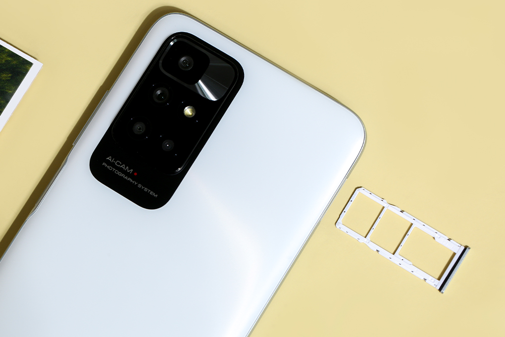 Điện thoại Xiaomi Redmi 10 (6GB/128GB) Màu Trắng