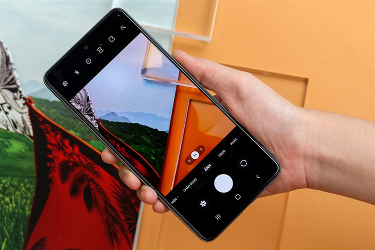 Điện thoại Samsung Galaxy M53 5G