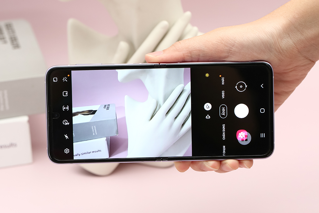 Điện thoại Samsung Galaxy Z Flip3 5G 256GB Màu Tím