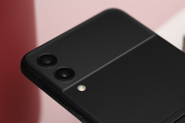 Điện thoại Samsung Galaxy Z Flip3 5G 256GB Màu Đen