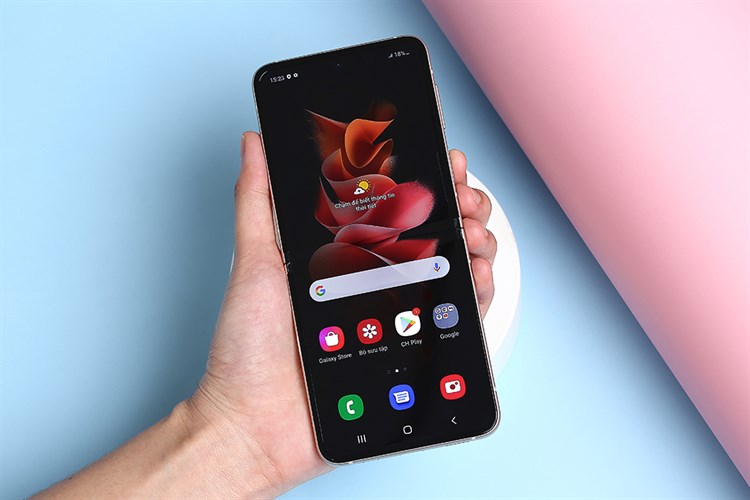 Điện thoại Samsung Galaxy Z Flip3 5G 256GB Màu Kem