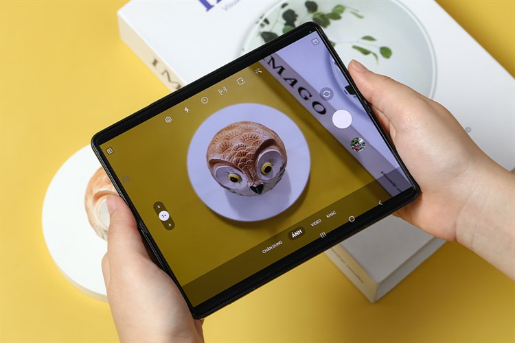 Điện thoại Samsung Galaxy Z Fold3 5G 512GB Màu Xanh rêu