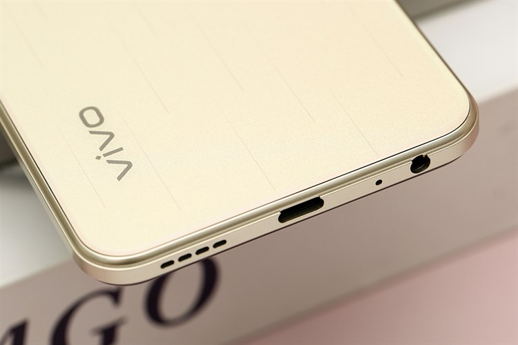 Điện thoại Vivo Y33s Màu Vàng