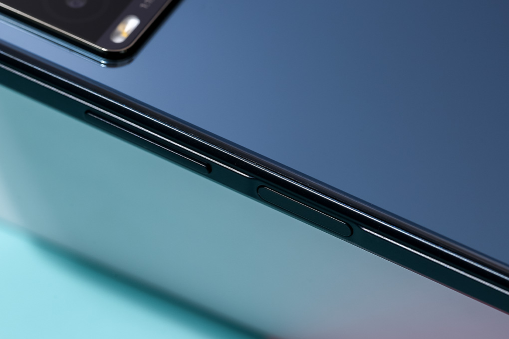 Điện thoại Vivo Y33s Màu Đen