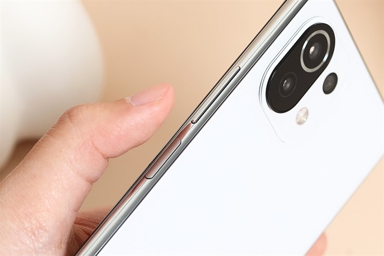 Điện thoại Xiaomi 11 Lite 5G NE Màu Trắng