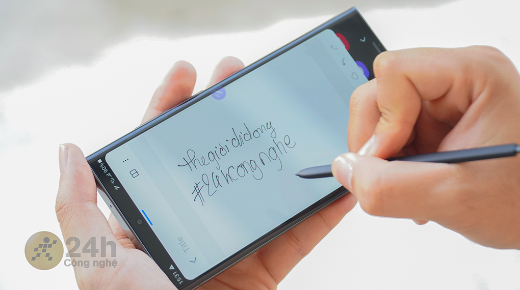 Tích hợp bút S-Pen - Samsung Galaxy S23 Ultra 5G 256GB