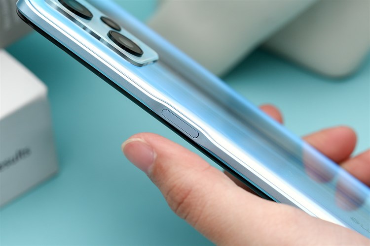 Điện thoại realme 9 Pro 5G Màu Xanh Dương