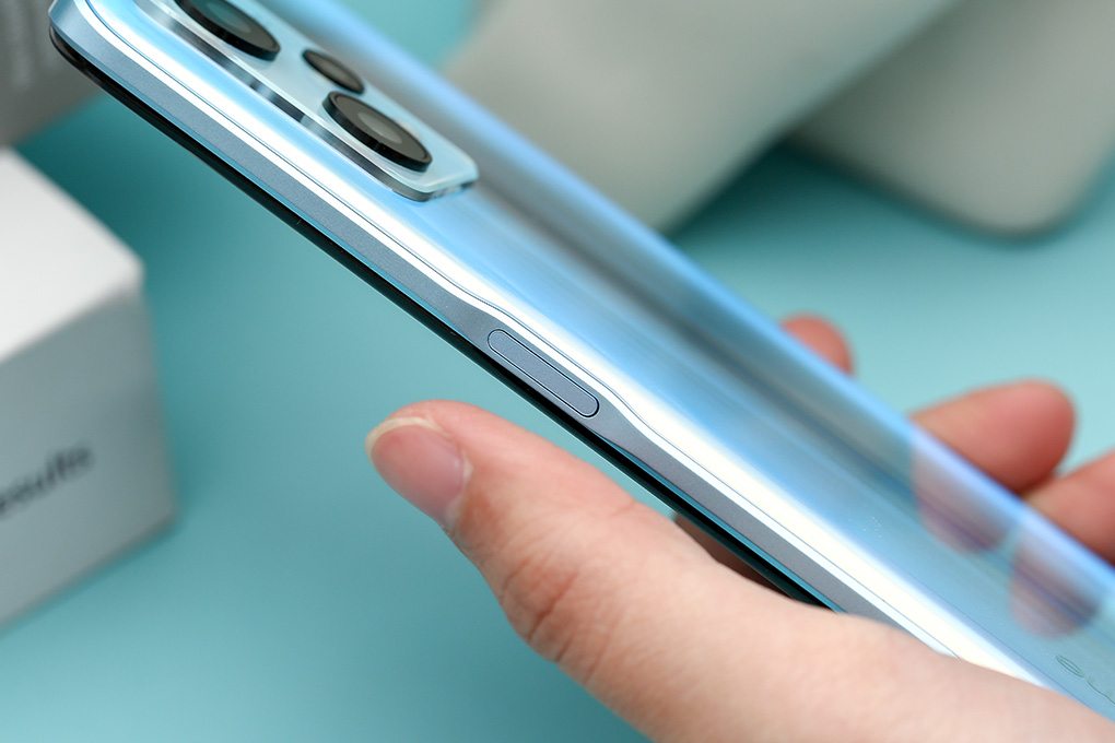 Điện thoại realme 9 Pro 5G Màu Xanh Dương