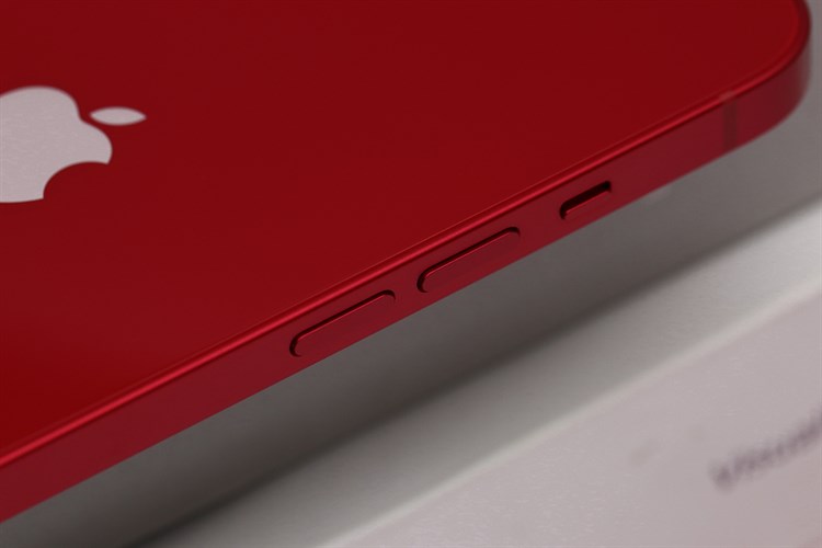 Điện thoại iPhone 13 256GB Màu Đỏ