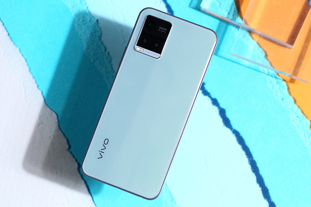Điện thoại vivo Y21s 6GB Màu Trắng