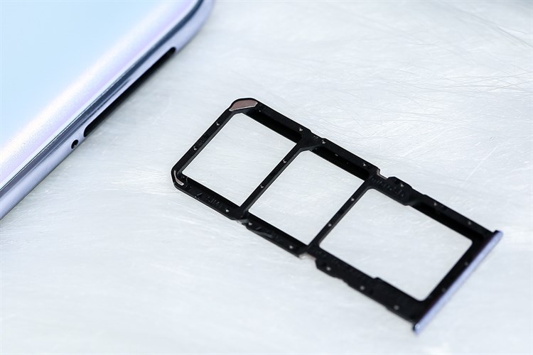 Điện thoại OPPO A95 Màu Bạc