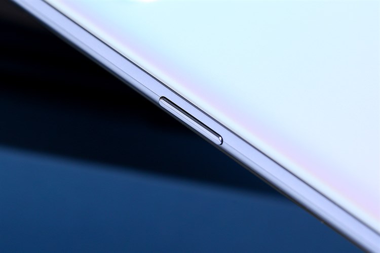 Điện thoại OPPO A95 Màu Bạc