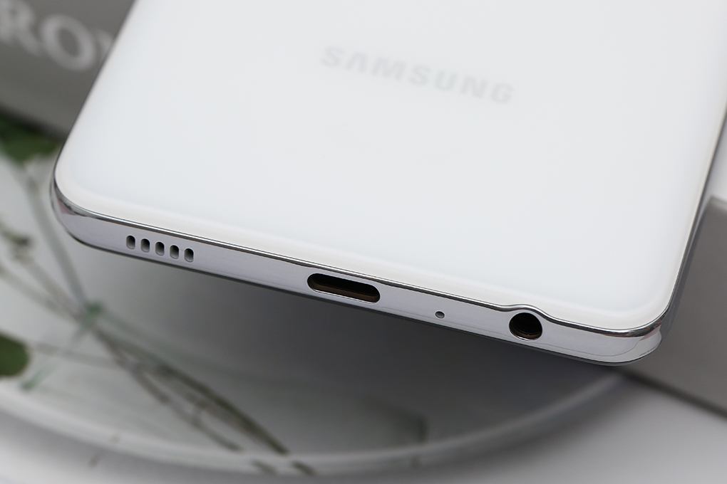 Điện thoại Samsung Galaxy A52s 5G 256GB Màu Trắng