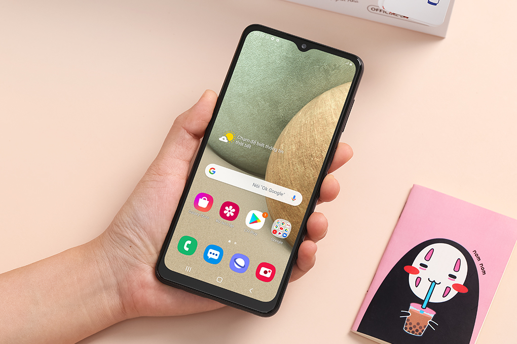 Điện thoại Samsung Galaxy A12 4GB (2021)