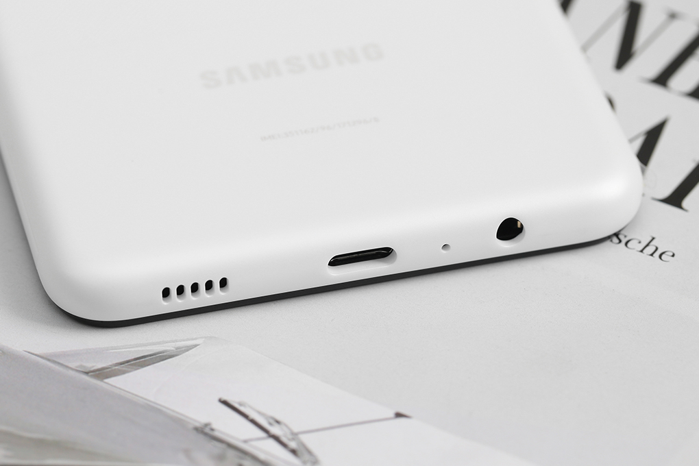 Điện thoại Samsung Galaxy A12 4GB (2021)