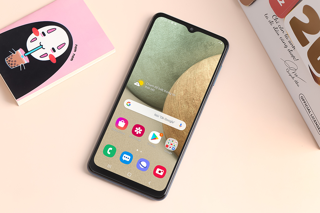 Điện thoại Samsung Galaxy A12 4GB (2021)