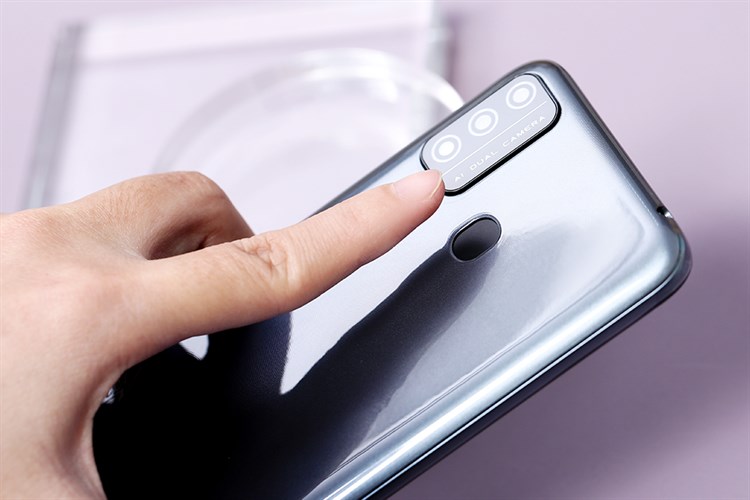 Điện thoại Itel L6006