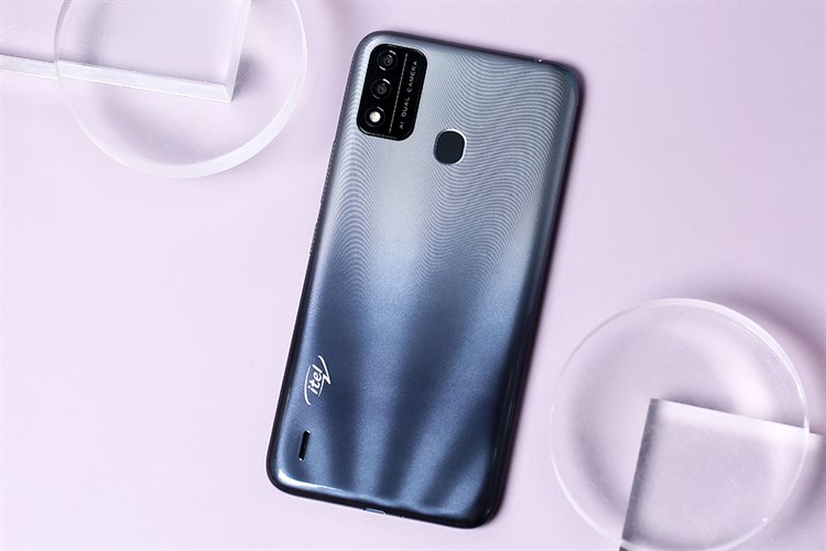 Điện thoại Itel L6006