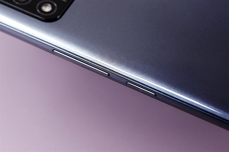 Điện thoại Itel L6006