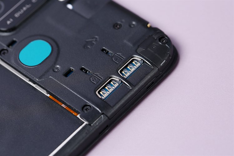 Điện thoại Itel L6006